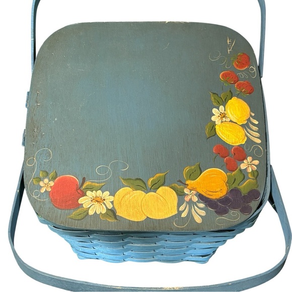 Rare Vtg Signed RUTH Blue With Floral Fruit Wood Top Basket Handles Strawberries - Picture 9 of 15